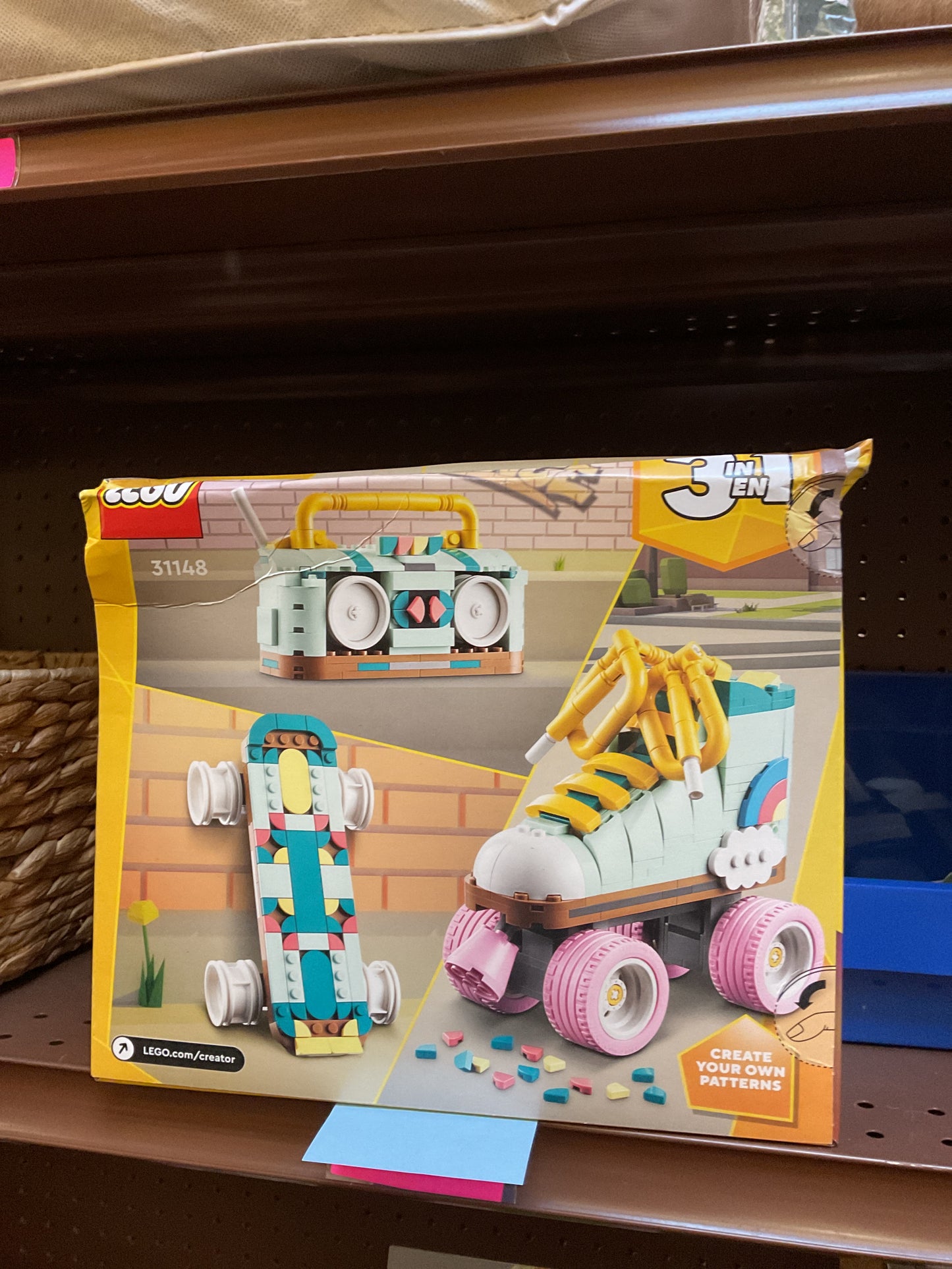 DAMAGED BOXES! LEGO Creator 3 in 1 Retro Roller Skate Toy 31148