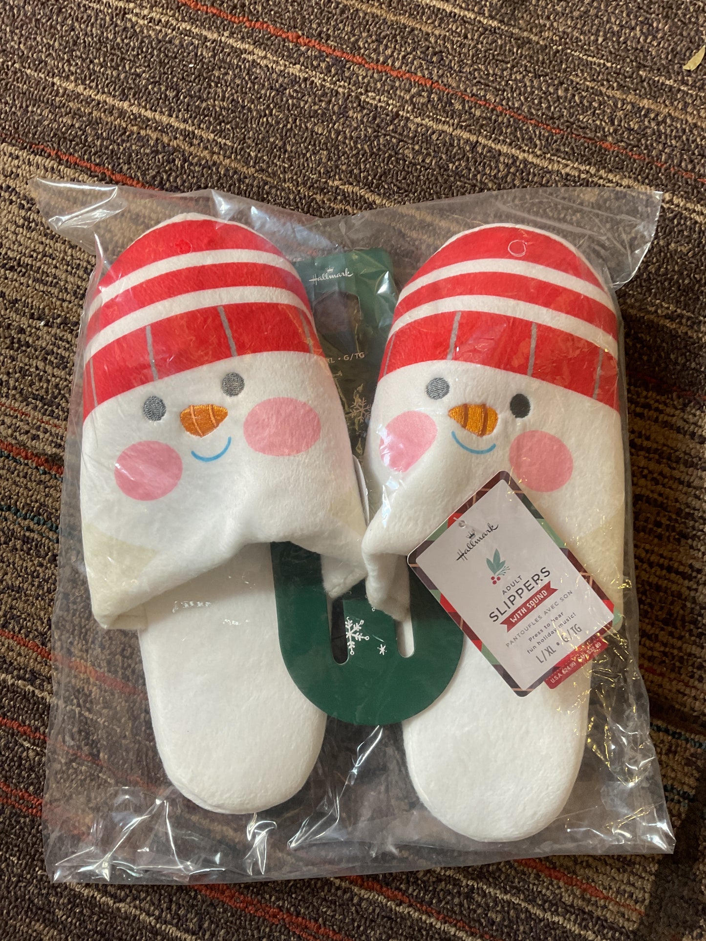 National Brand Christmas Adult Slippers W/Sounds!- L/XL