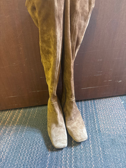 Ladies - Sesto Meucci Raheli Camel Suede Tall Zipper Boots - Size 8M