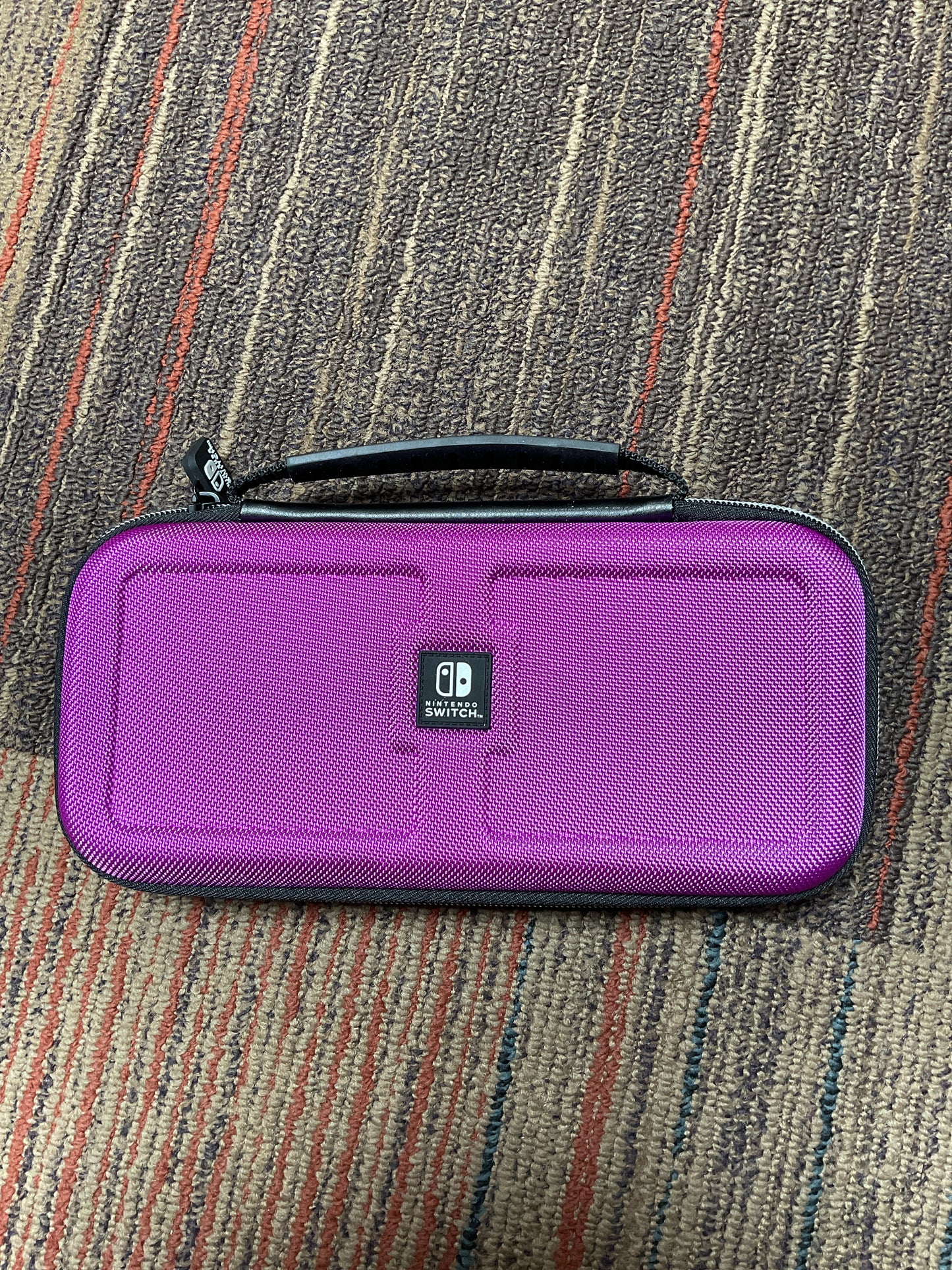 Nintendo Switch Game Traveler Deluxe Case - Purple