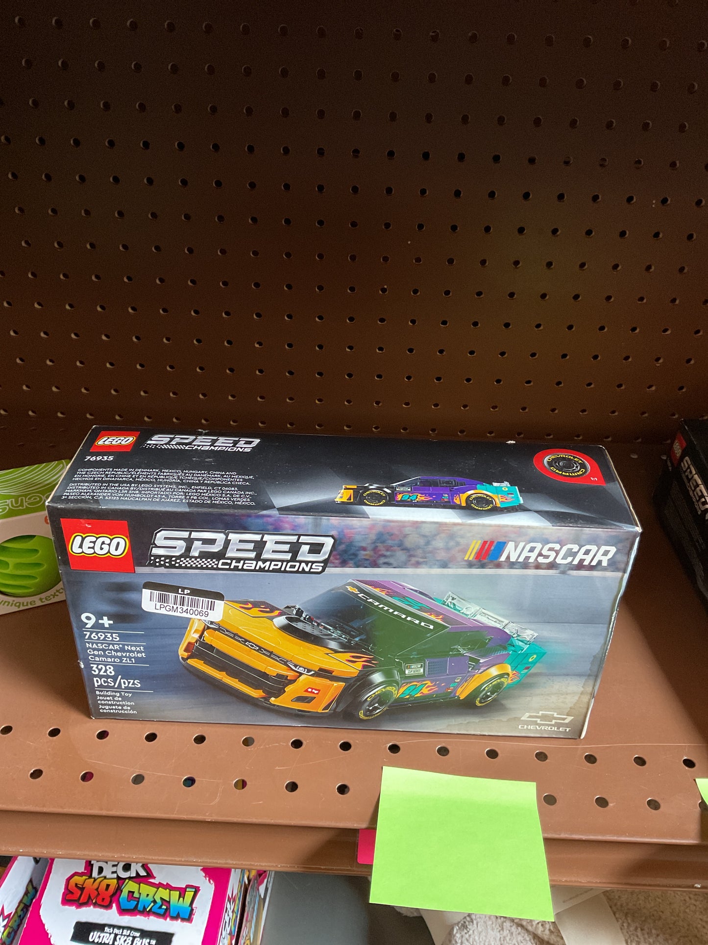 LEGO Speed Champions NASCAR Next Gen Chevrolet Camaro ZL1 76935