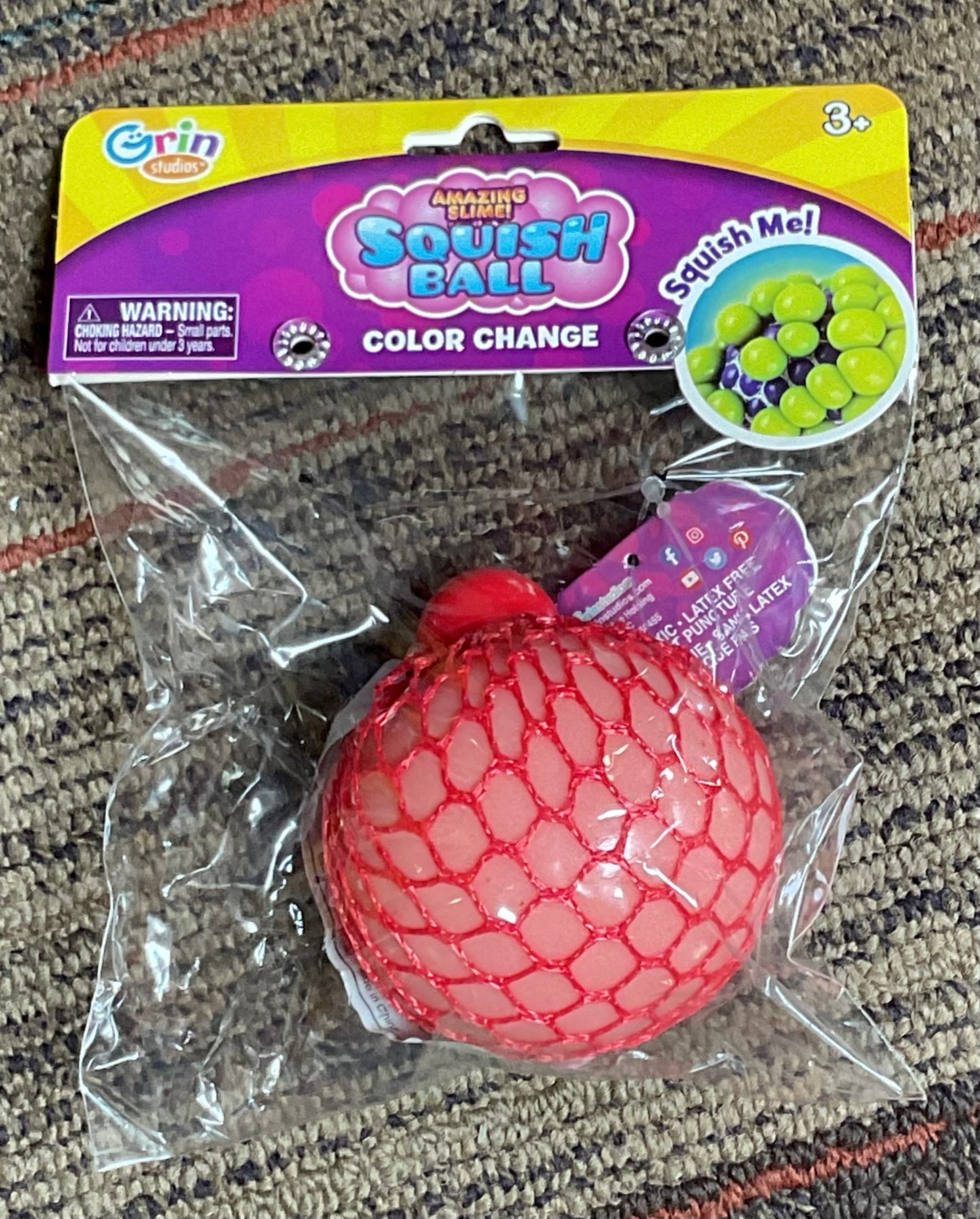 Amazing slime - squish ball - color change