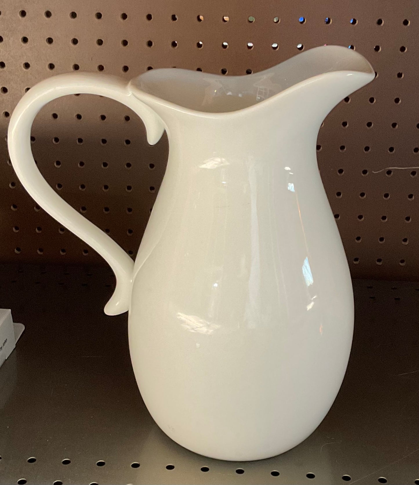 2.5L Porcelain Pitcher White