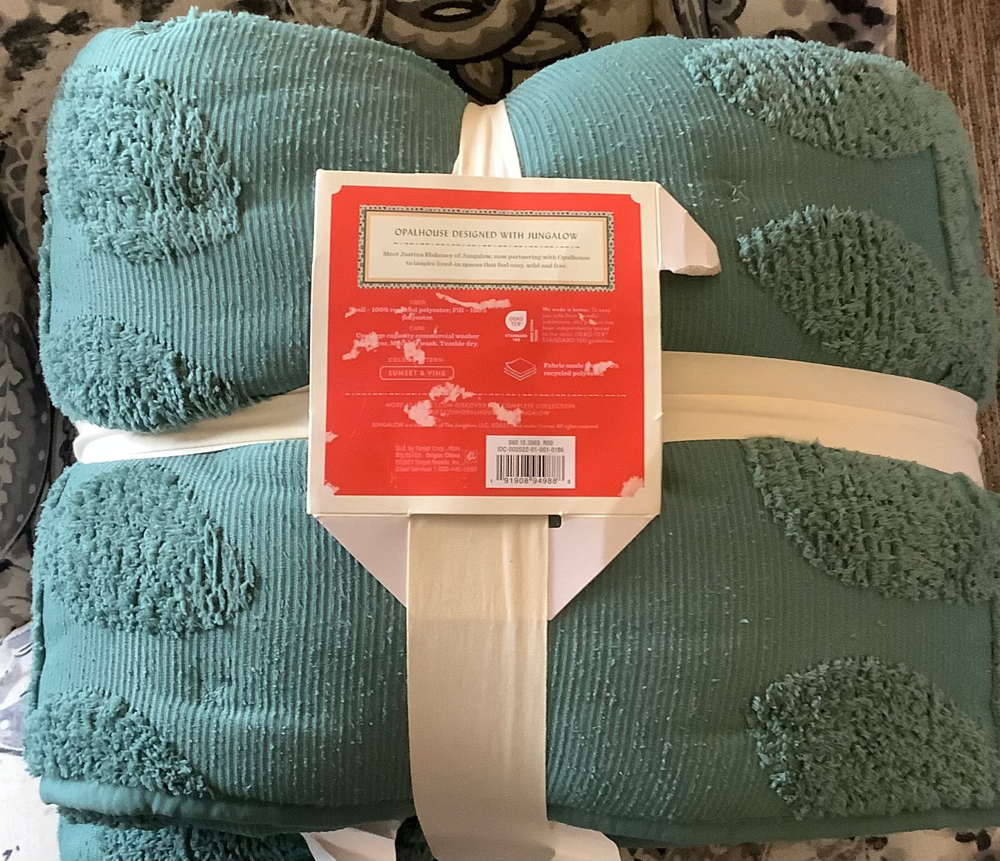 King Vintage Chenille Sunset & Vine Quilt Light Teal