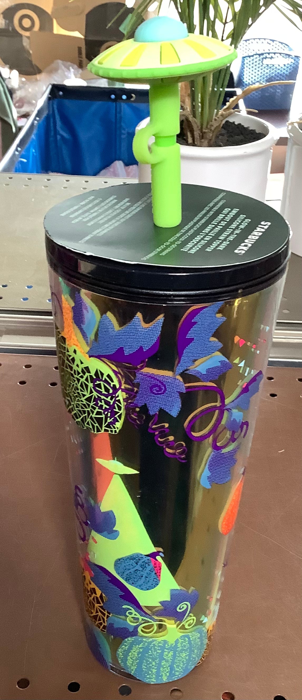 STARBUCKS 24oz Tumbler With Straw