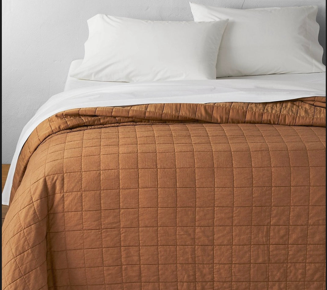 King Heavyweight Linen Blend Quilt Warm Brown