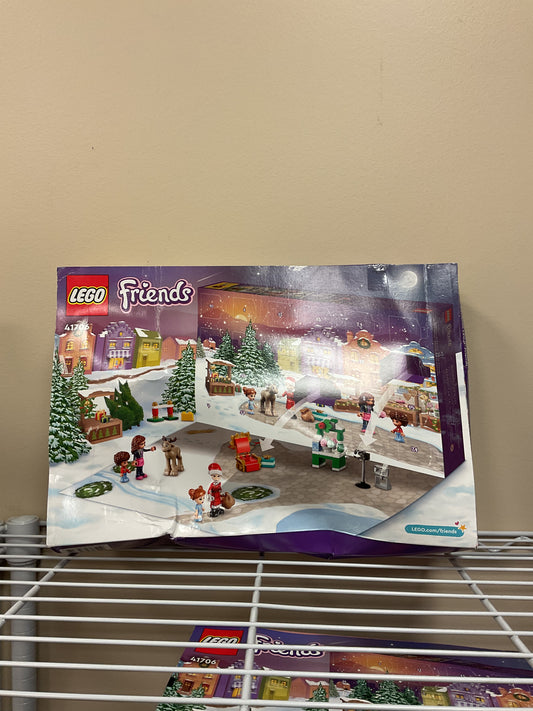 CRUSHED BOXES! LEGO Friends Advent Calendar 41706 AS IS